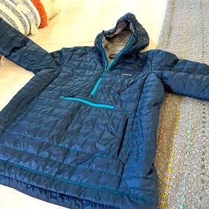 Patagonia women’s Nano Puff Bivy